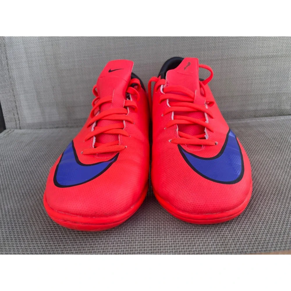 Nike Mercurial Victory Soccer Shoes Youth 5.5Y Bright Crimson Excellent